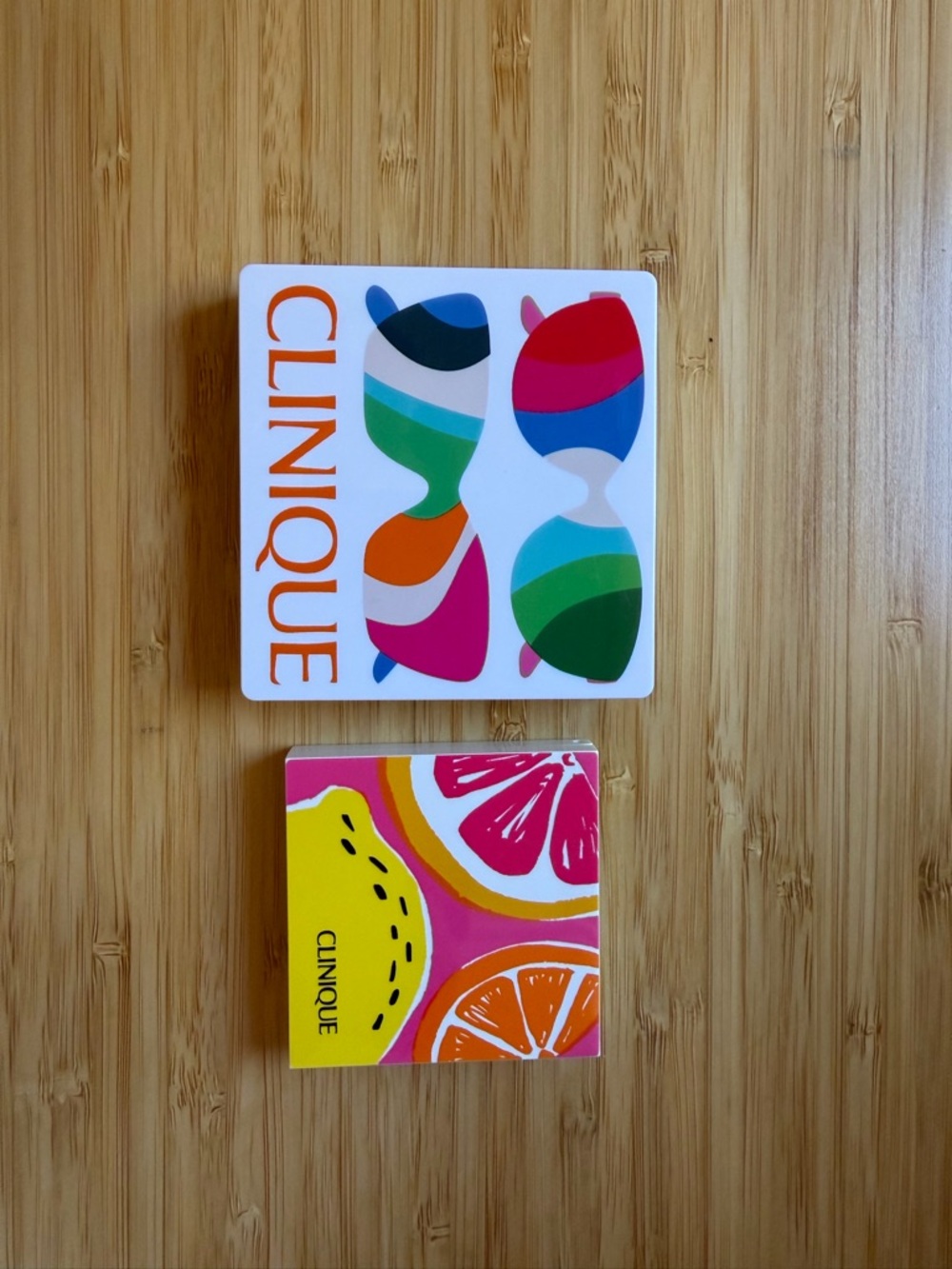 Clinique Rose Plum Eyeshadow & Blush Compact Palette 2pcs - Picture 2 of 3
